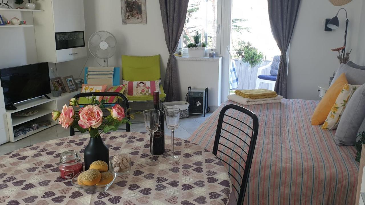 Apartment Oleander Malinska Kültér fotó